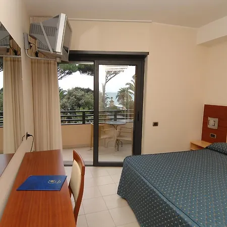 Hotel Albatros Terracina